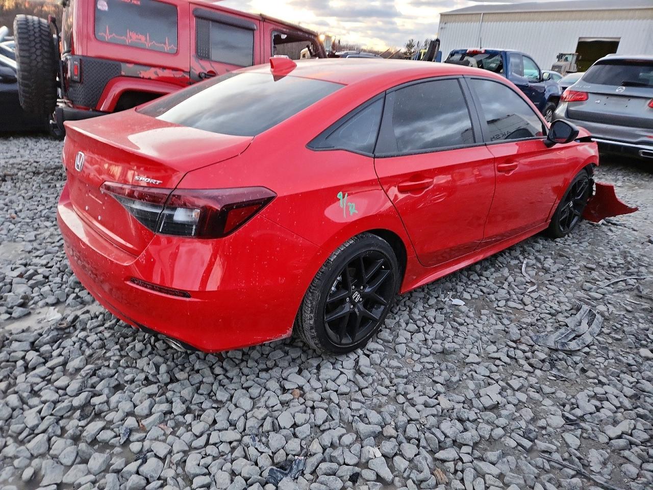 2025 Honda Civic Sport - Фото 3