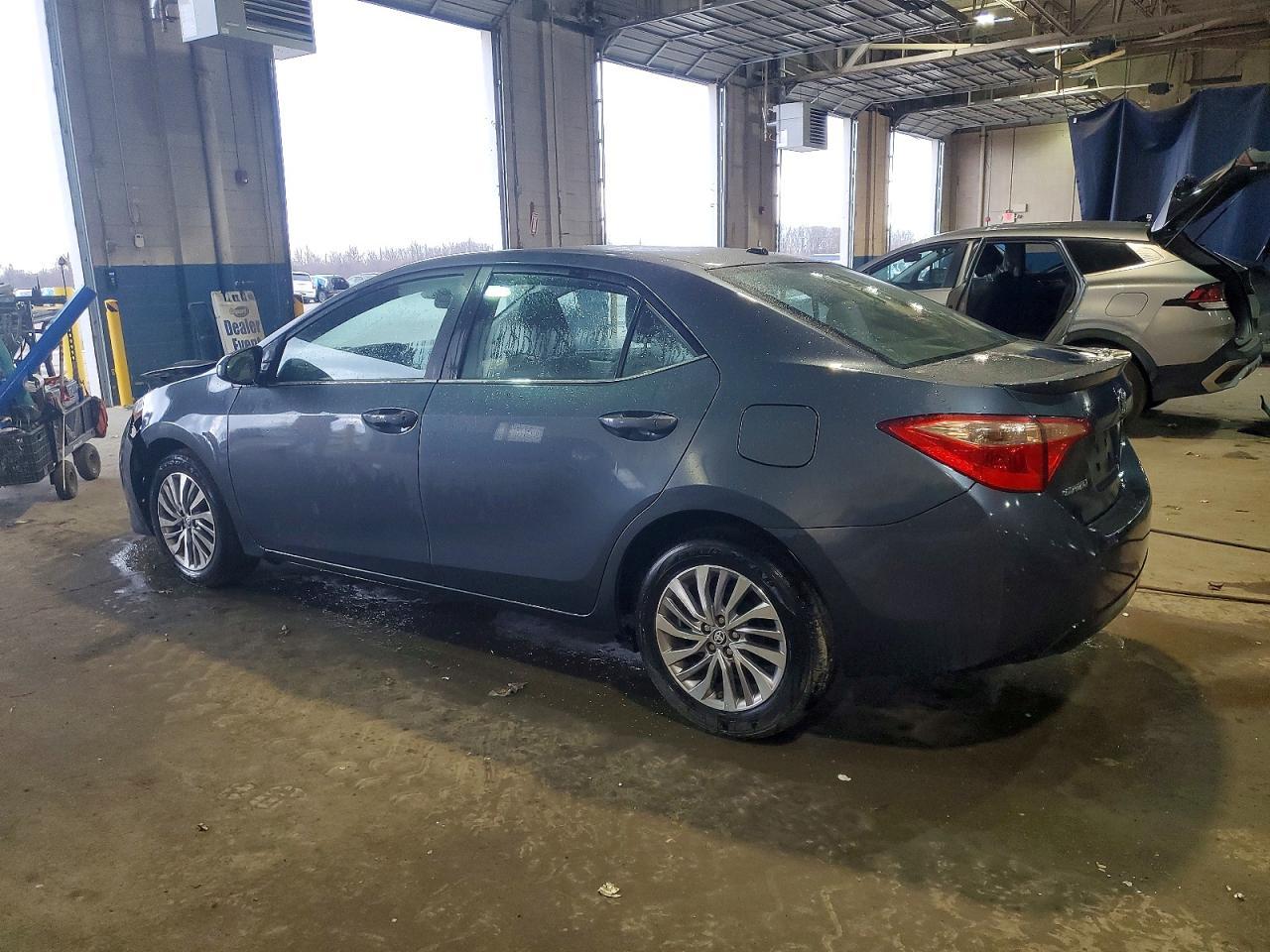 2017 Toyota Corolla Le Eco - Фото 2
