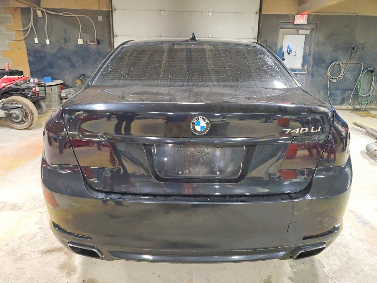 2011 BMW 740 Li - Image 6