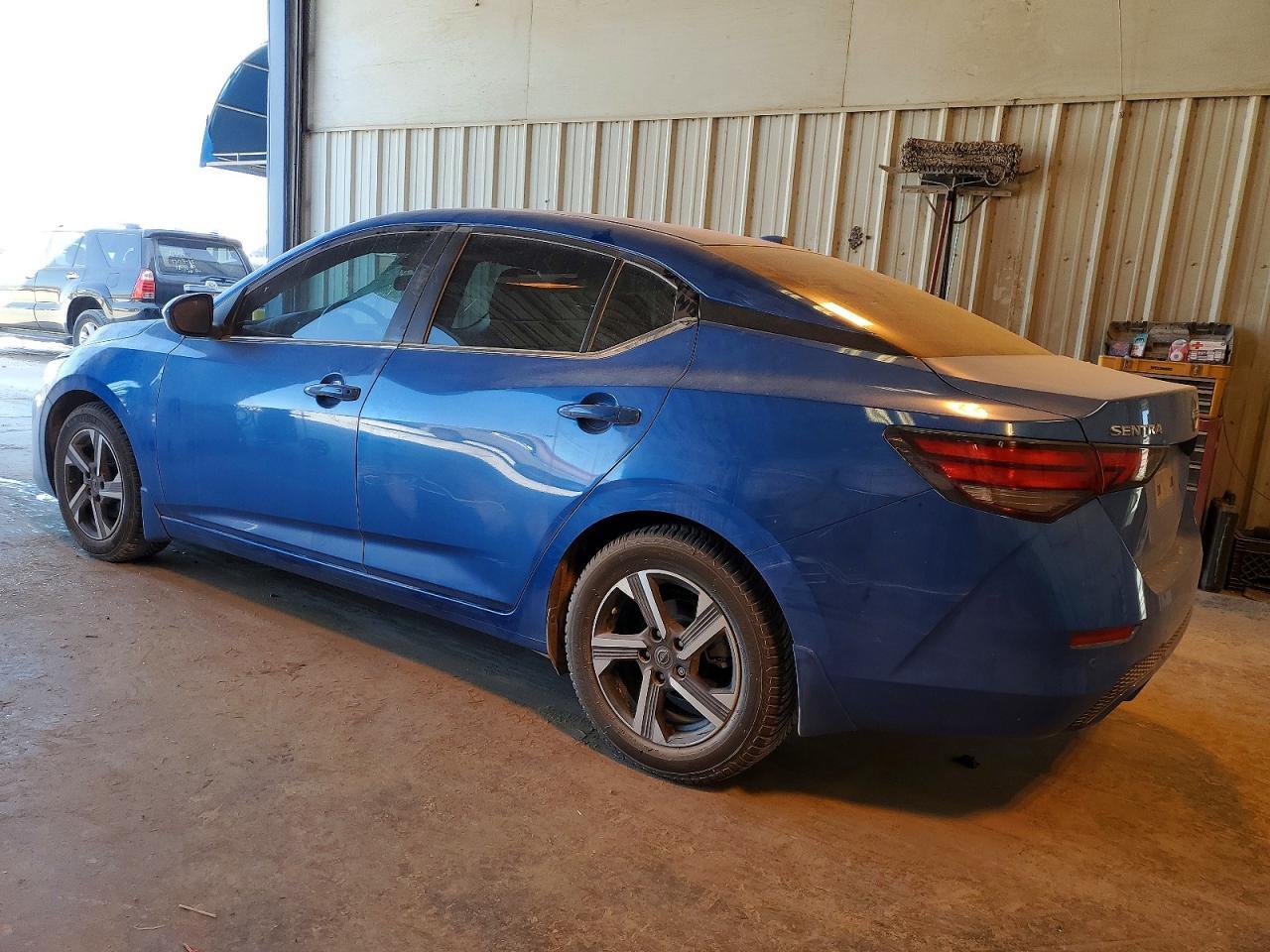 2024 Niss Sentra - Фото 2