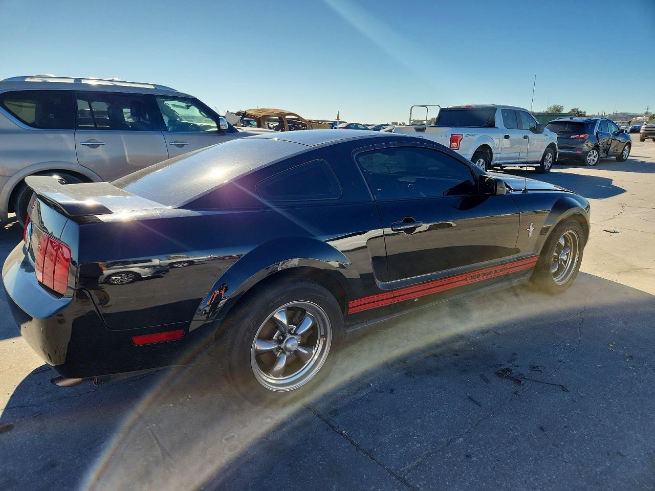 2006 Ford Mustang - Фото 3