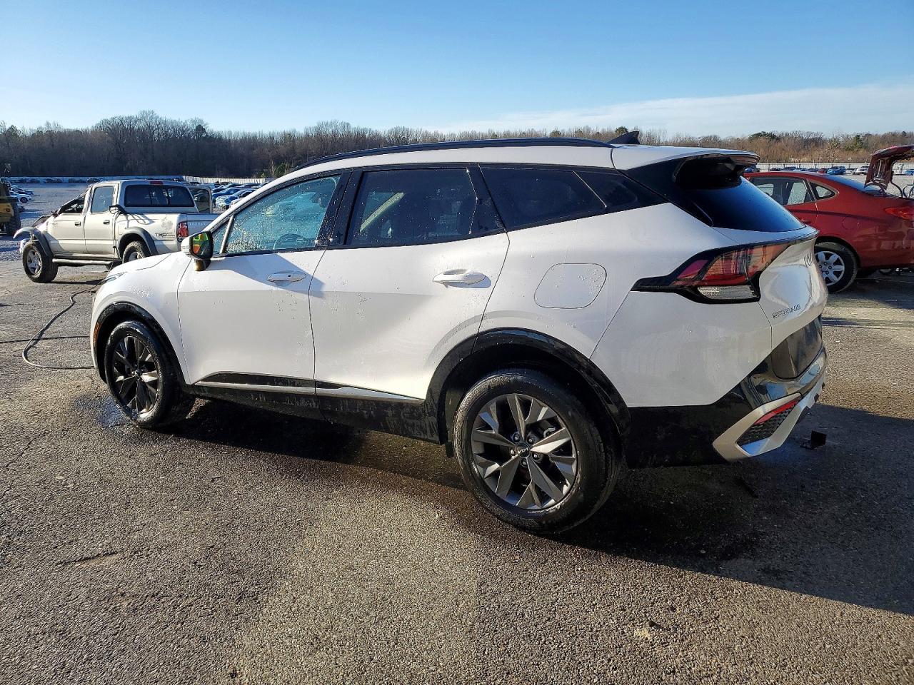 2024 Kia Sportage Sx - Фото 2