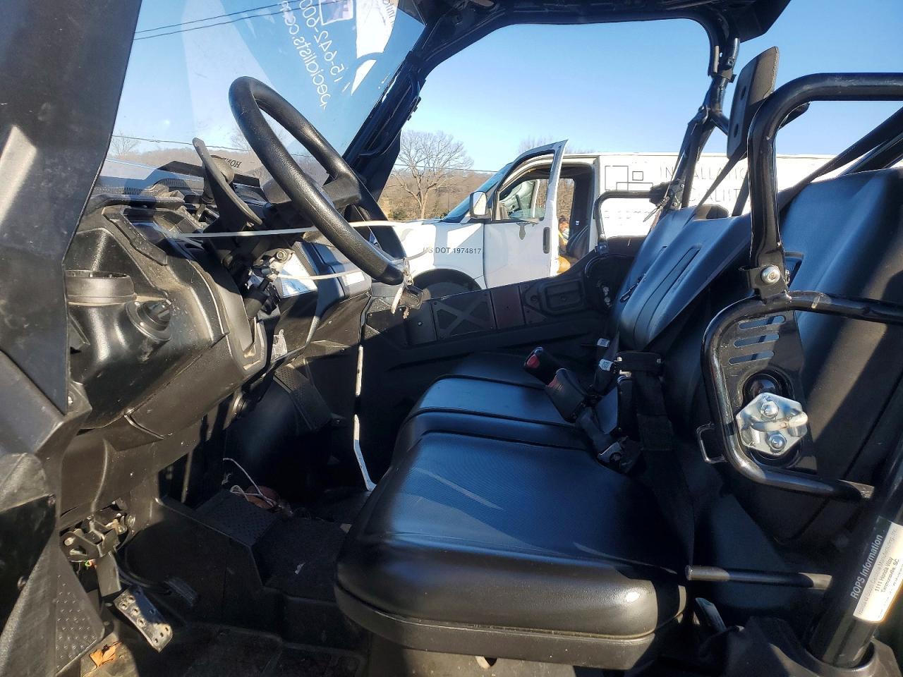 2018 Honda Pioneer 1000M3 - Image 5