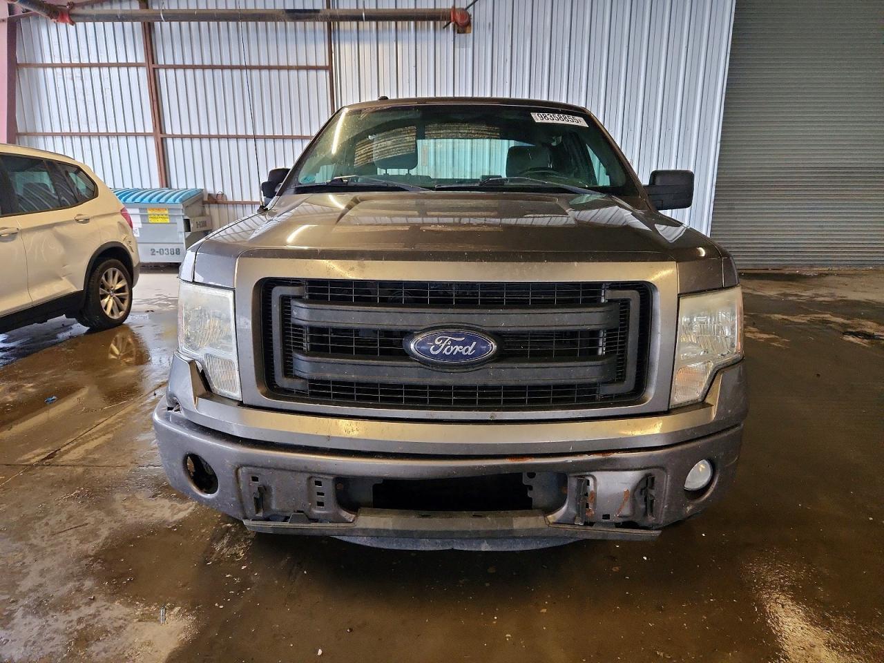 2013 Ford F150 Super Cab - Image 5