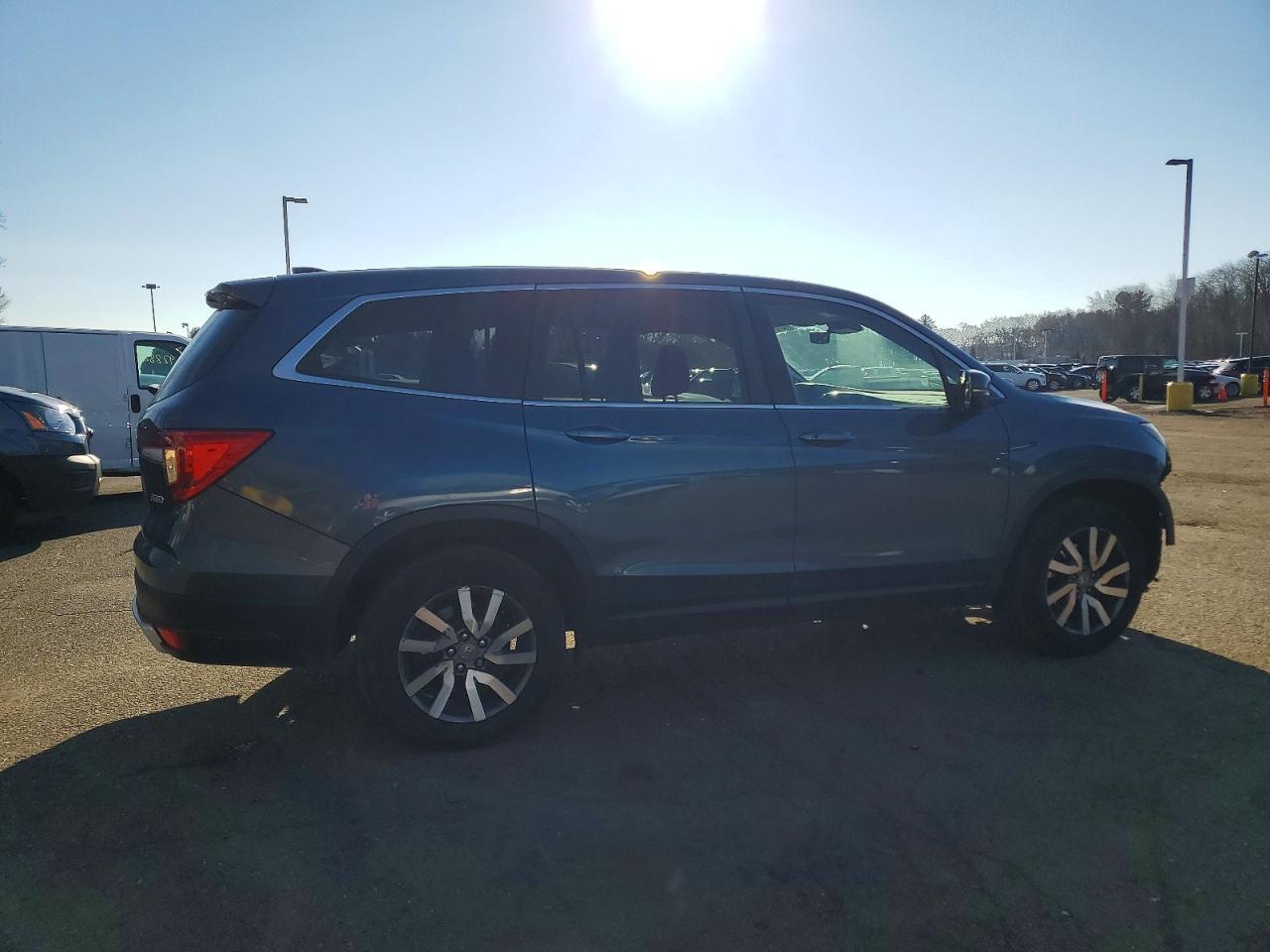 2019 Honda Pilot Exl - Image 3