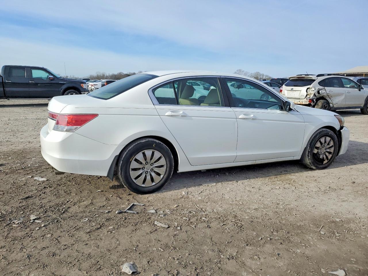 2011 Honda Accord Lx - Image 3