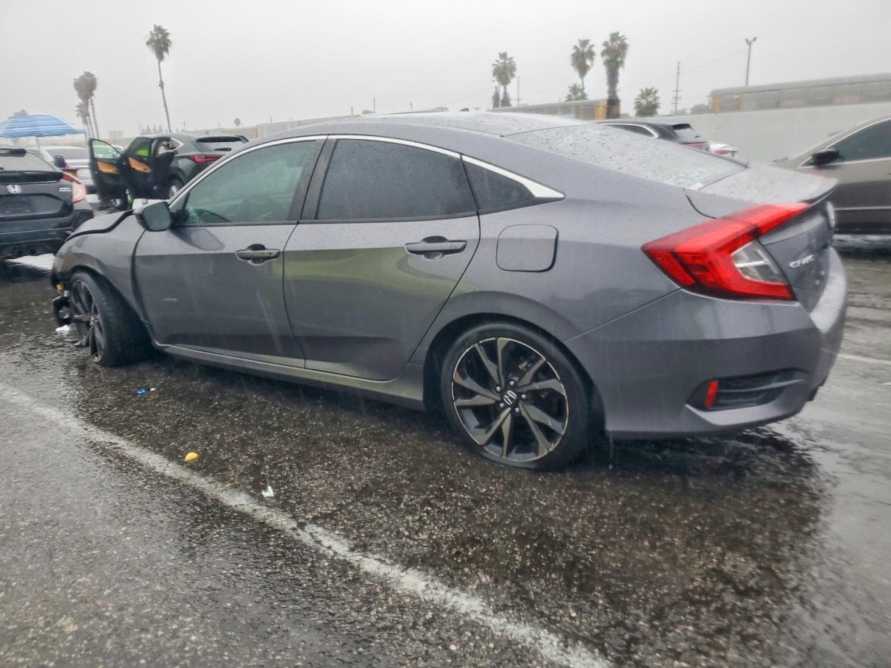 2019 Honda Civic Sport - Image 2