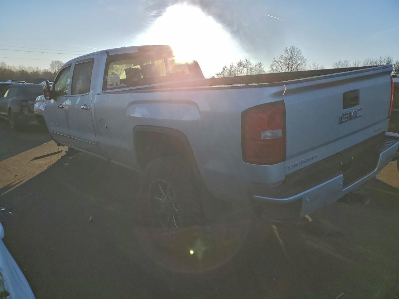 2019 GMC Sierra K3500 Denali - Фото 2