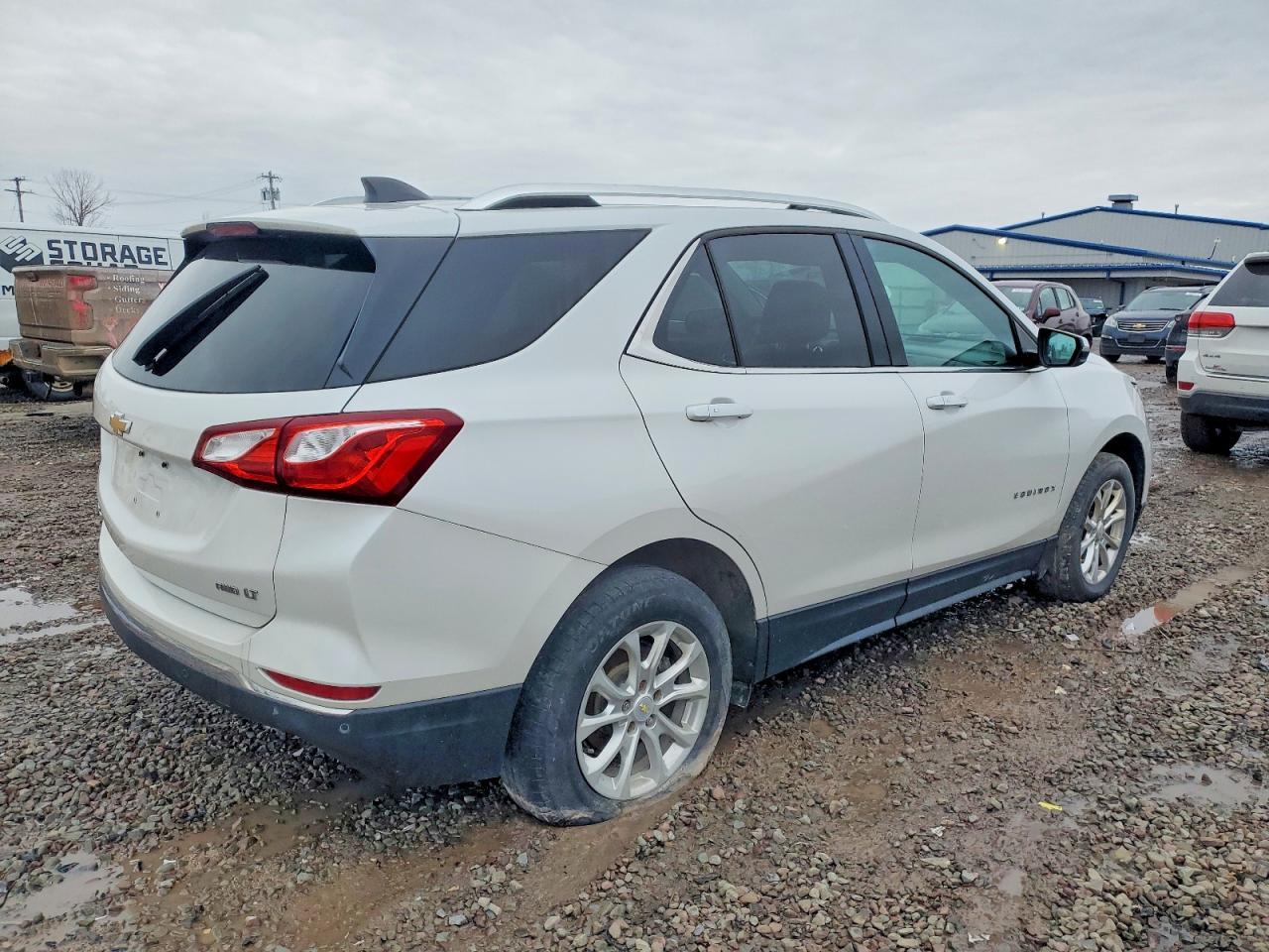 2018 Chevrolet Equinox Lt - Image 3