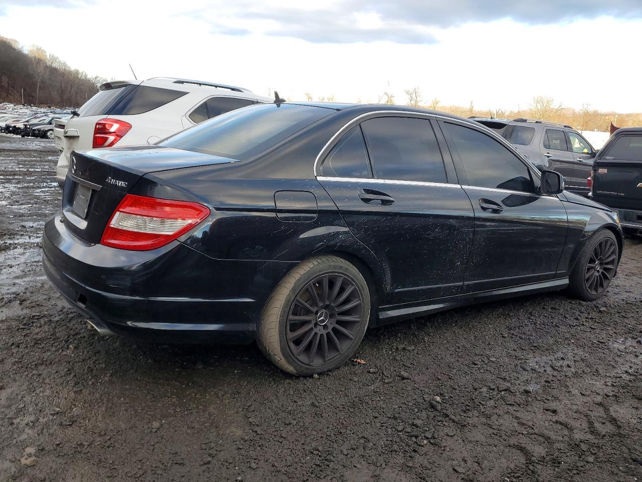 2009 Mercedes-Benz C 300 4Matic - Фото 3
