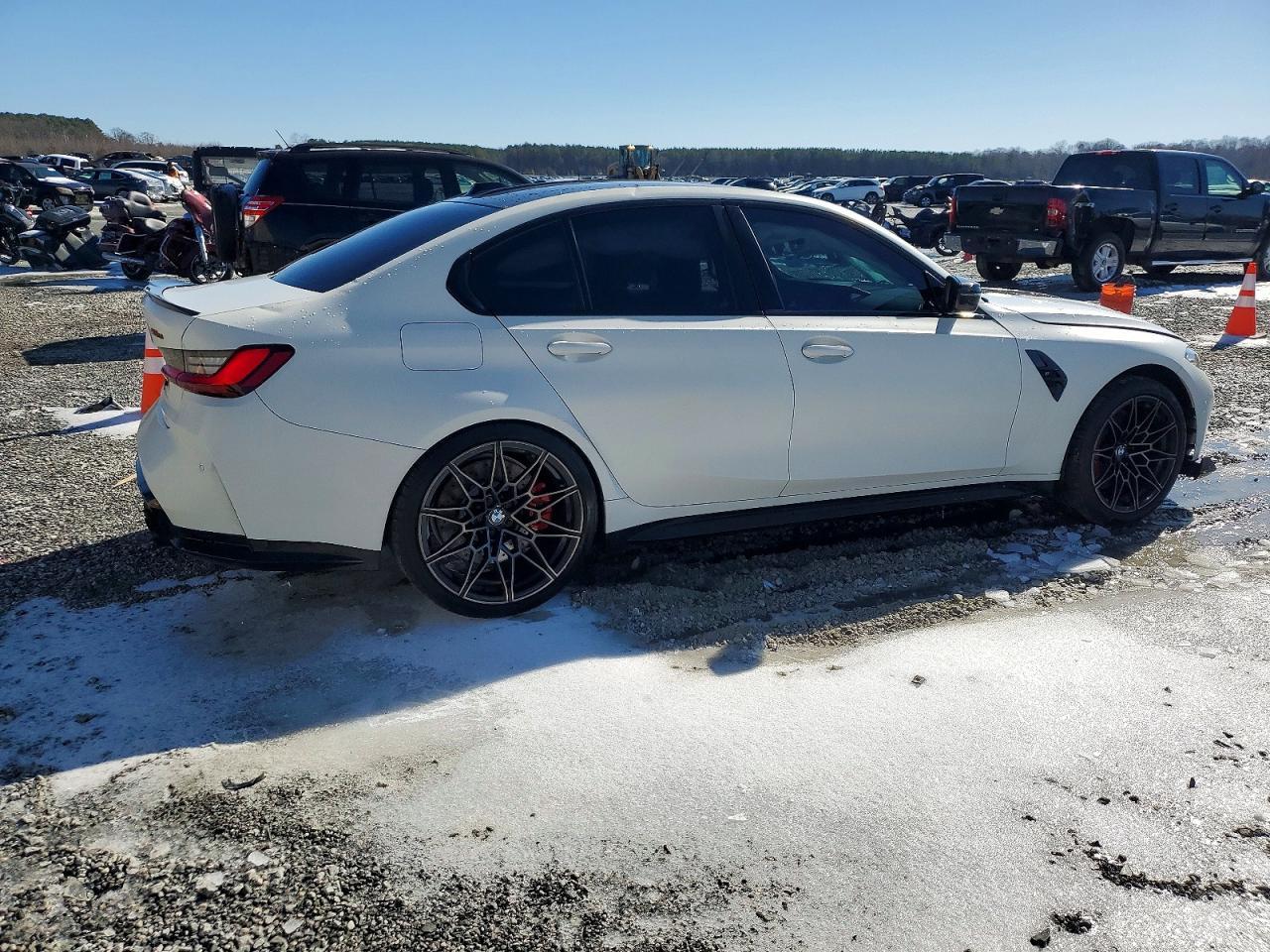 2024 BMW M3 Cs - Фото 3