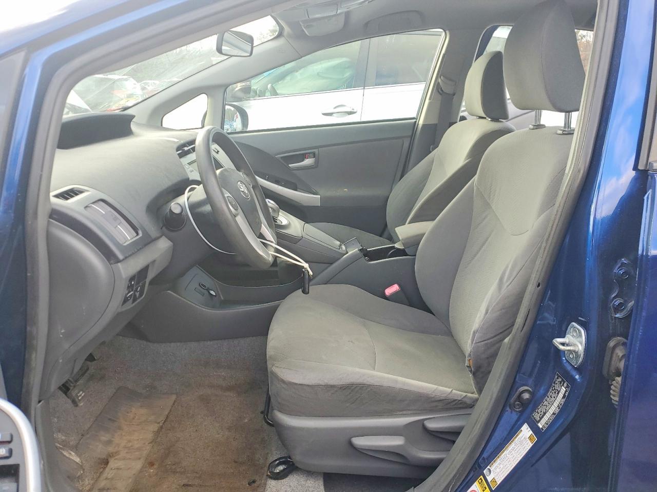 2010 Toyota Prius - Image 7