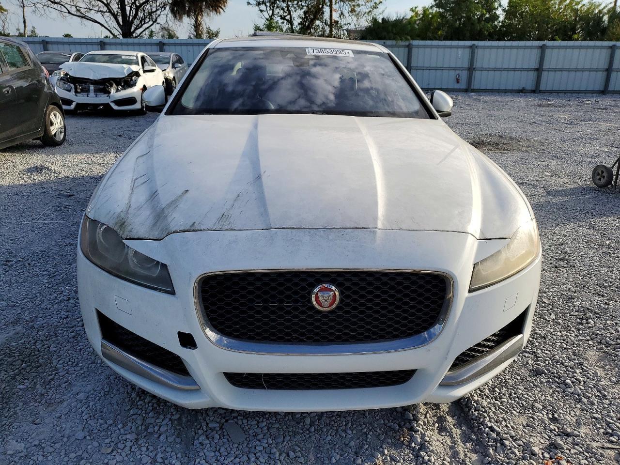 2017 Jaguar Xf - Фото 5