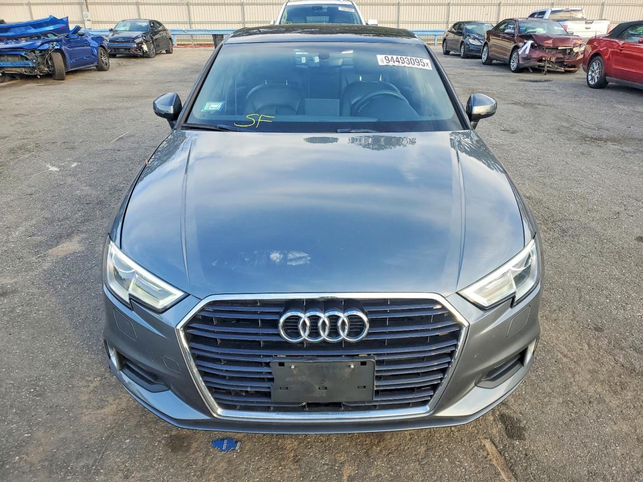 2017 Audi A3 Premium - Фото 5