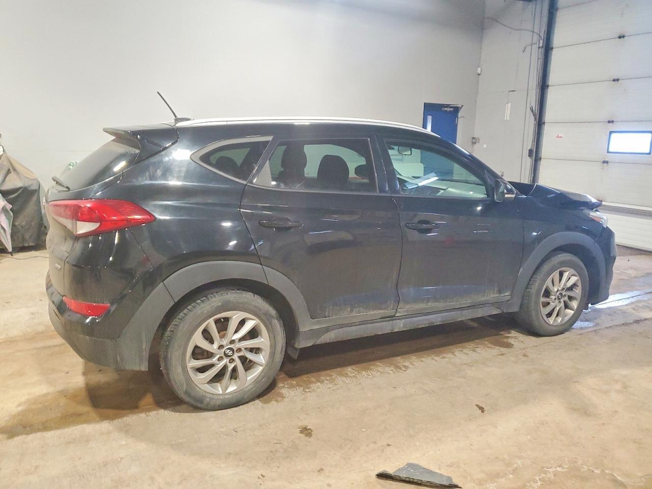 2016 Hyundai Tucson Limited - Image 3