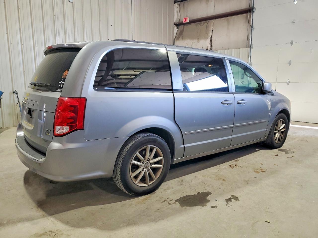 2014 Dodge Grand Caravan Sxt - Image 3