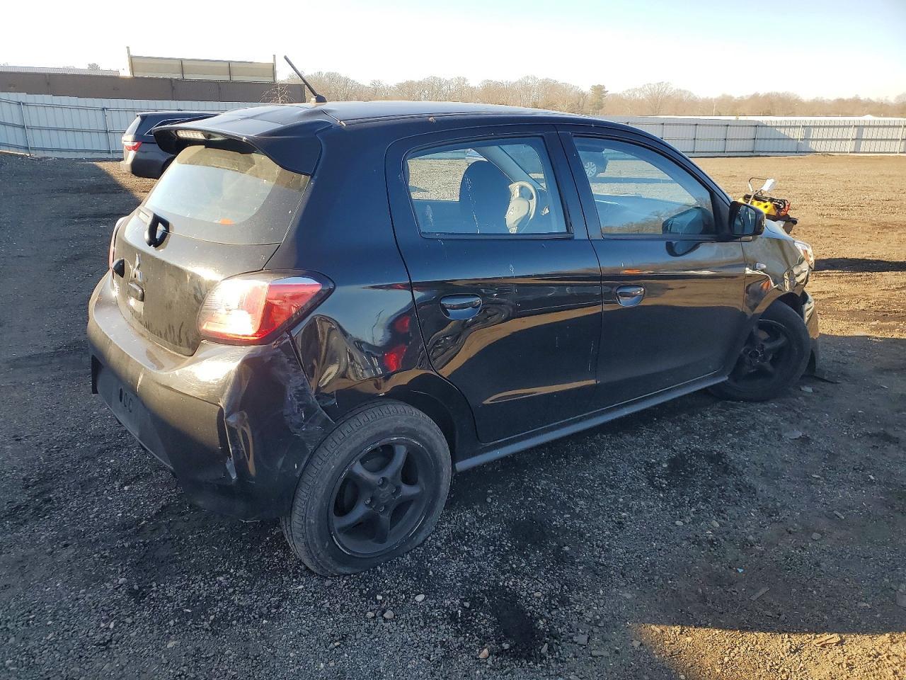 2021 Mitsubishi Mirage Es - Image 3