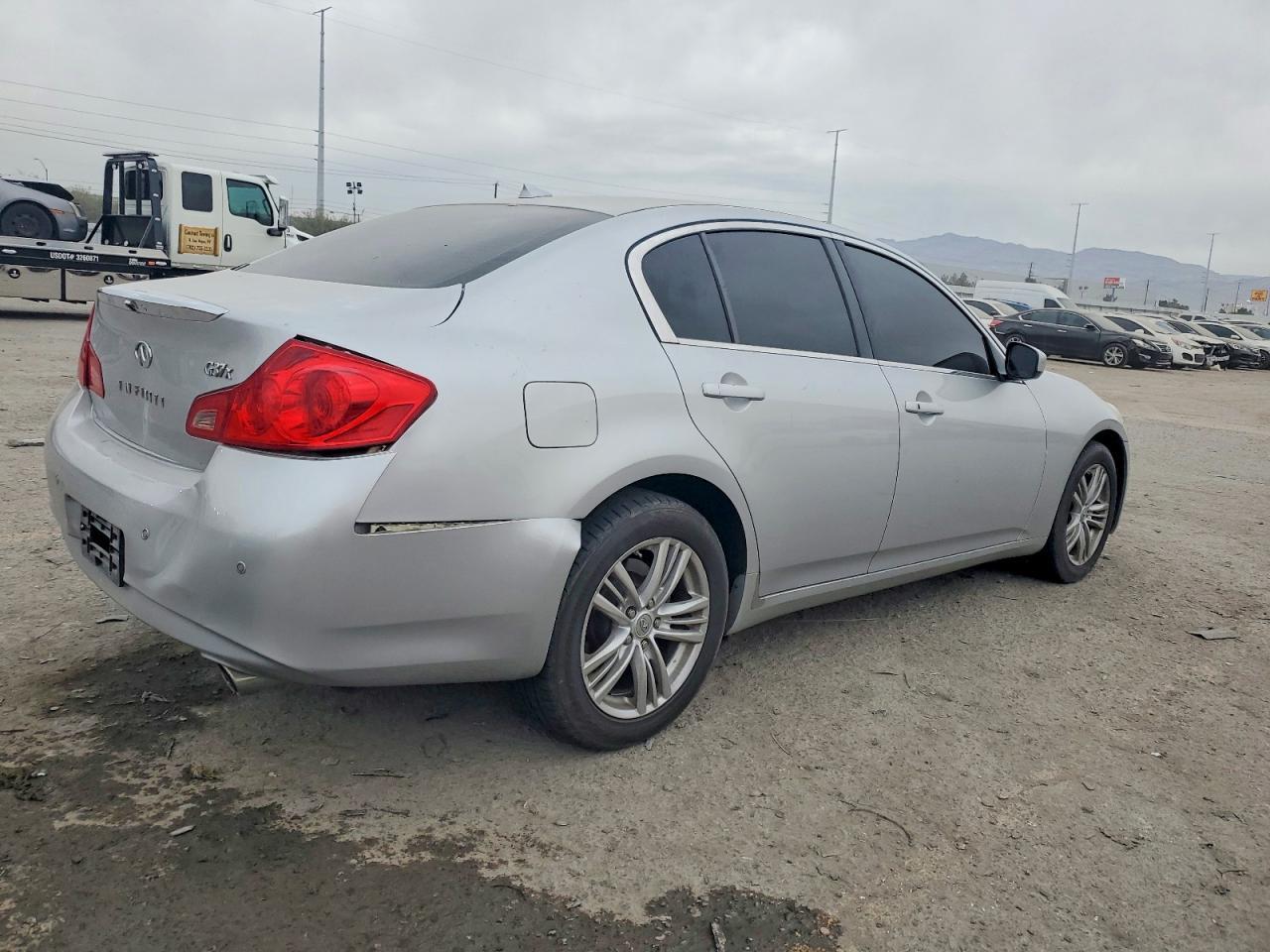 2013 Infiniti G37 - Фото 3