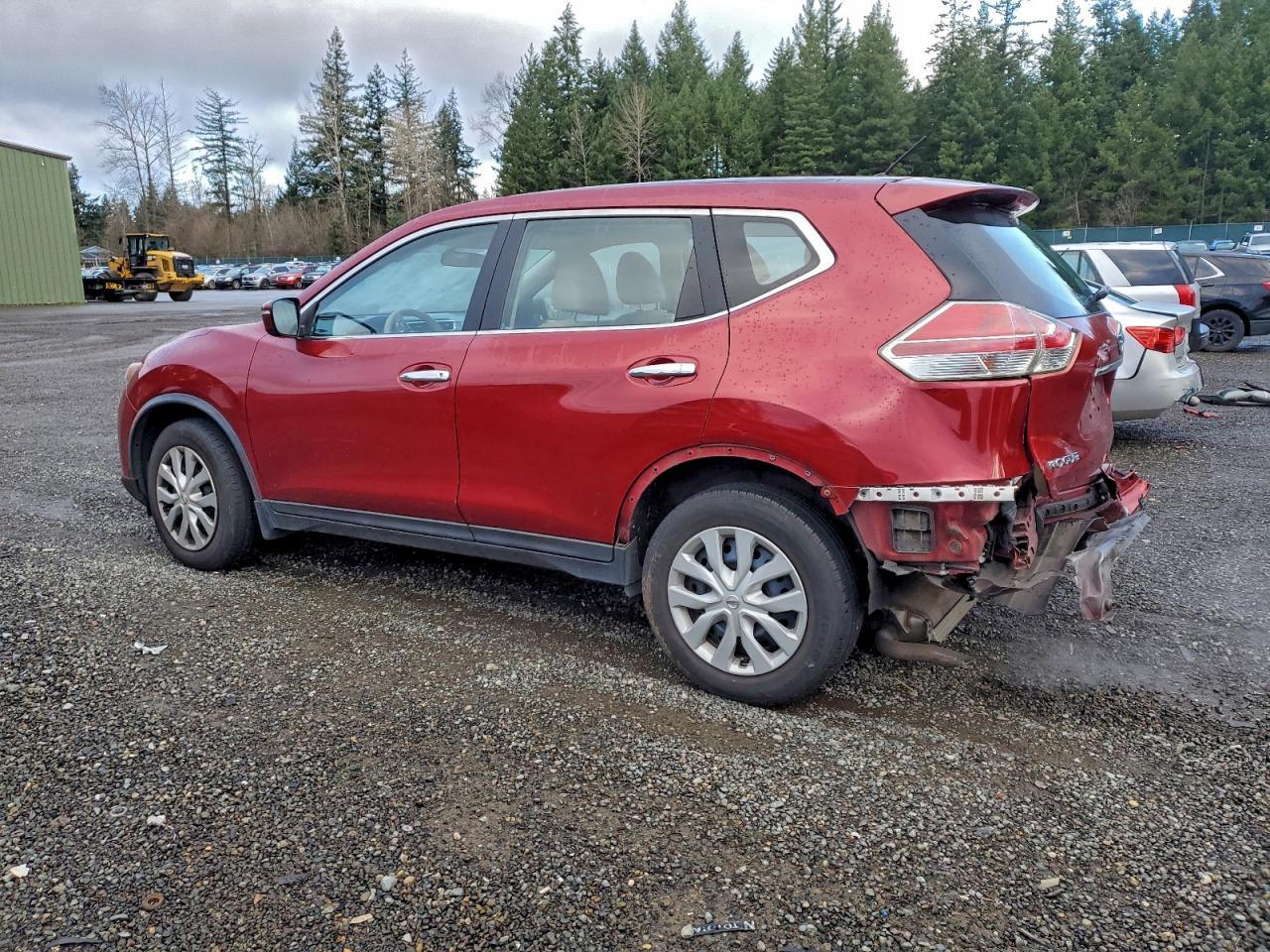 2015 Nissan Rogue S - Фото 2