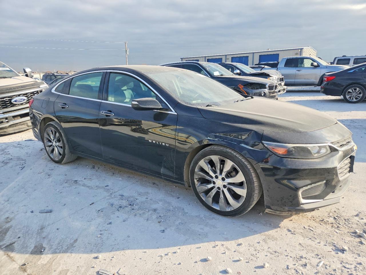 2016 Chevrolet Malibu Premier - Image 4