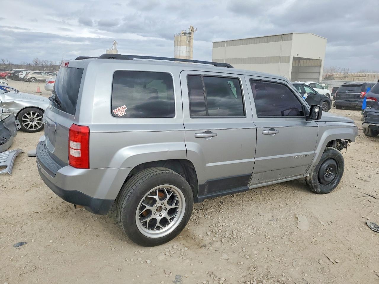 2015 Jeep Patriot Sport - Image 3