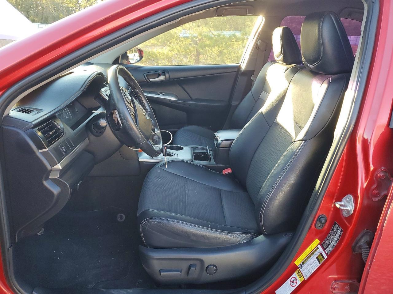 2013 Toyota Camry - Фото 7