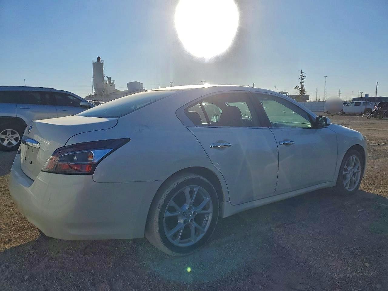 2014 Nissan Maxima - Фото 3