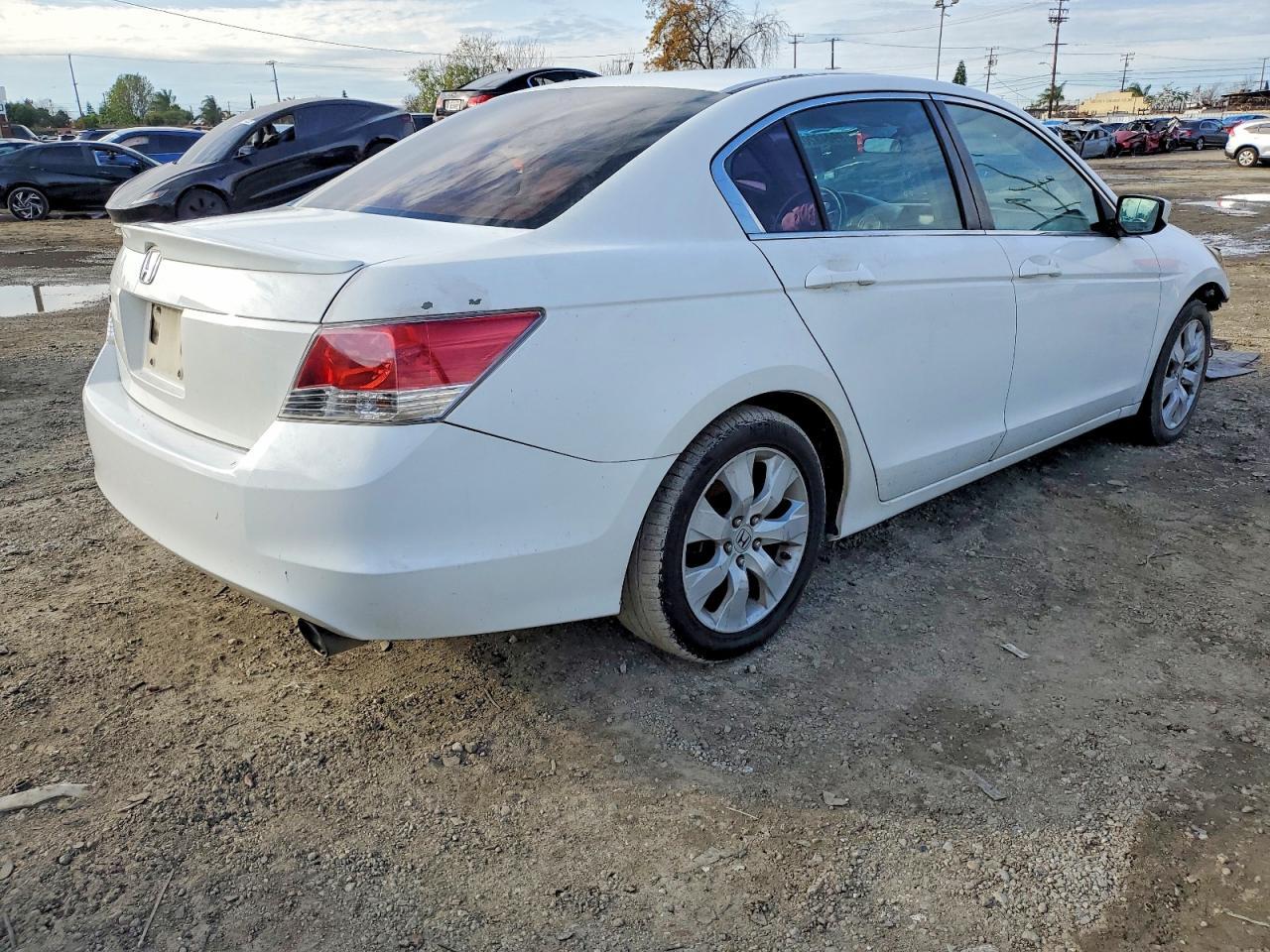 2010 Honda Accord - Фото 3