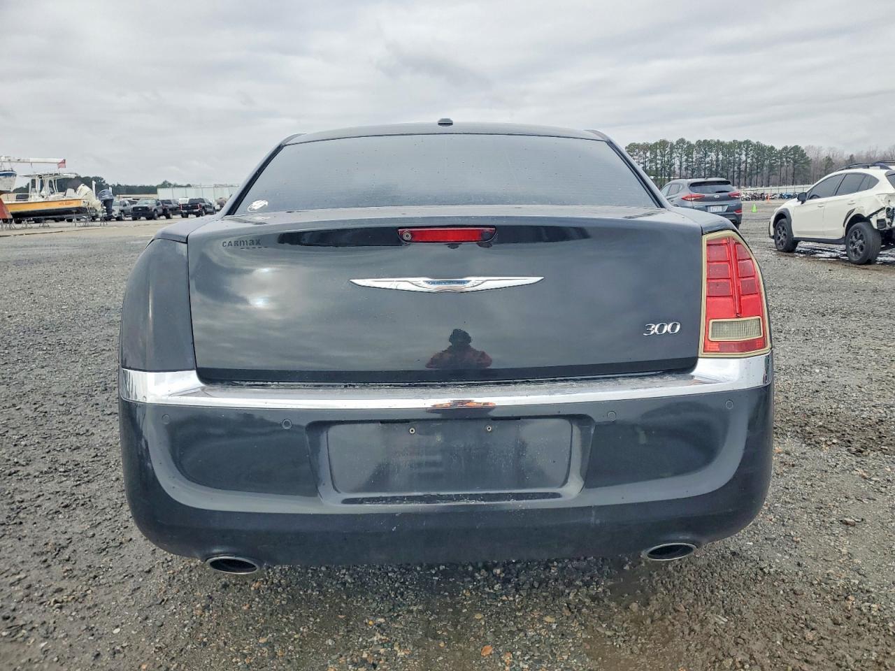 2011 Chrysler 300 Limited - Фото 6