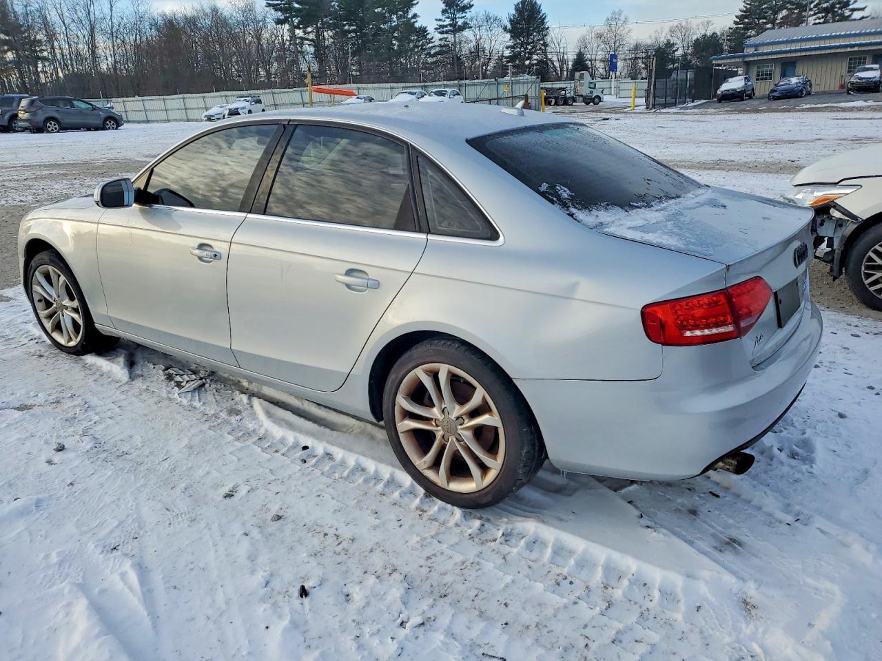 2012 Audi A4 - Image 2