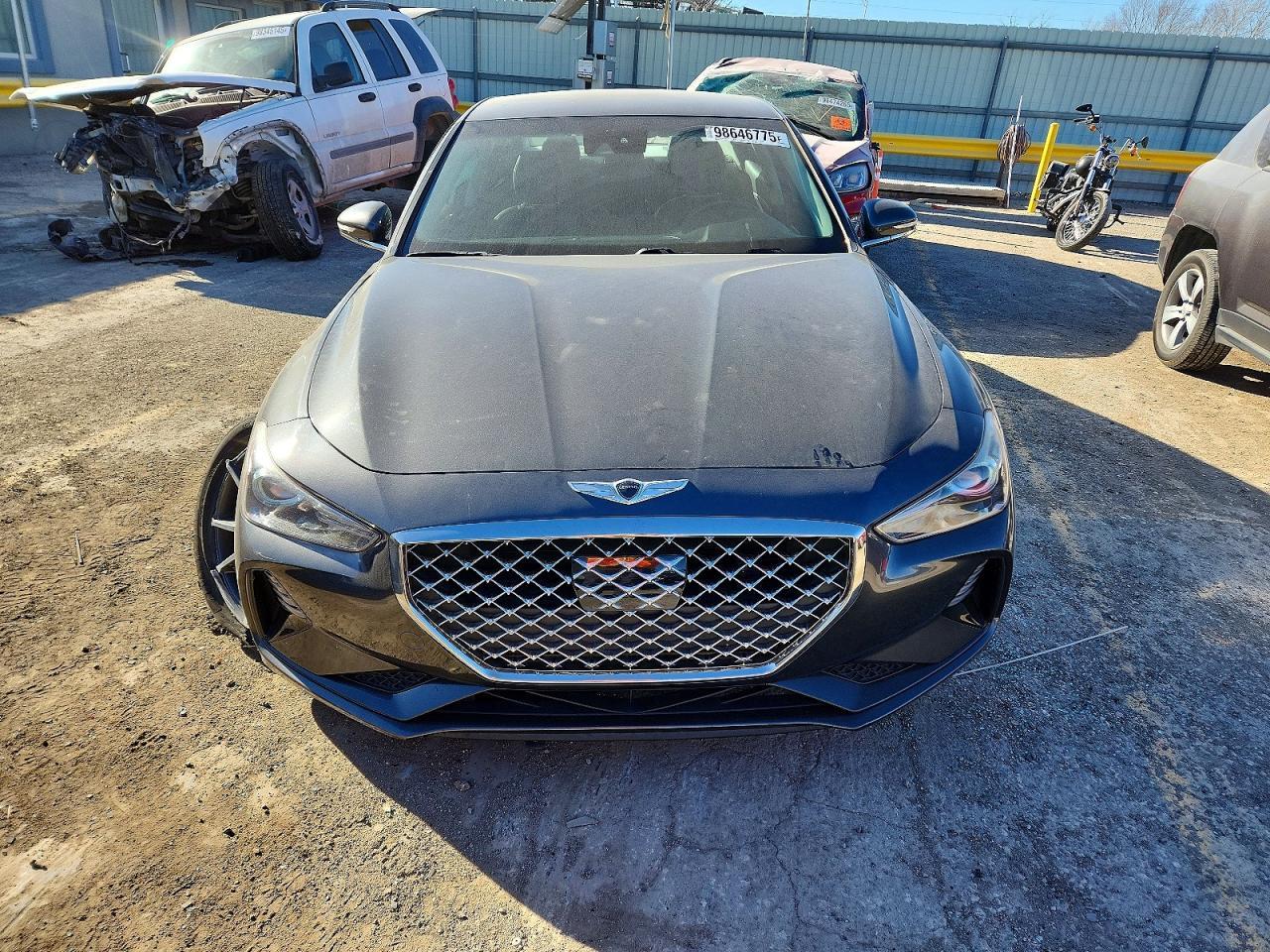 2019 Genesis G70 2.0T Sport M - Фото 5