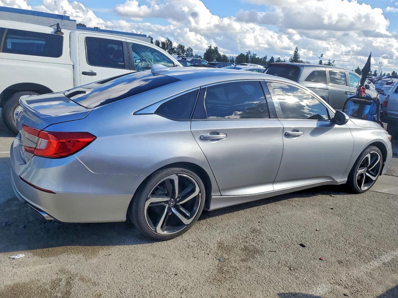 2019 Honda Accord Sport - Image 3