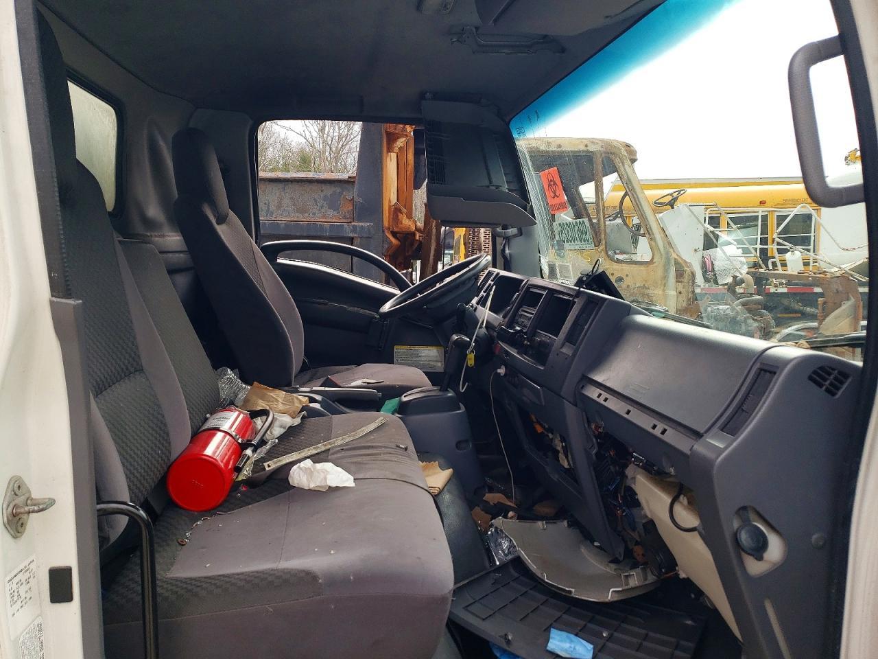 2015 Isuzu Npr Hd Box Truck - Image 7