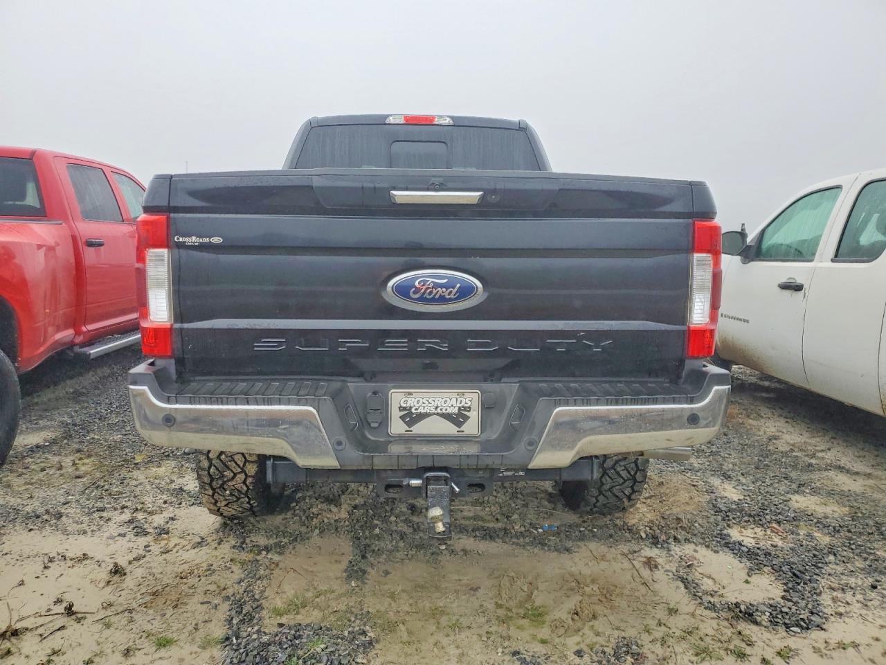 2017 Ford F250 Super Duty - Фото 6