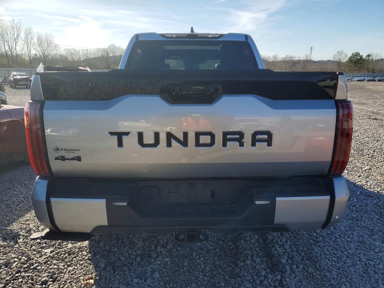 2024 Toyota Tundra Crewmax Limited - Фото 6