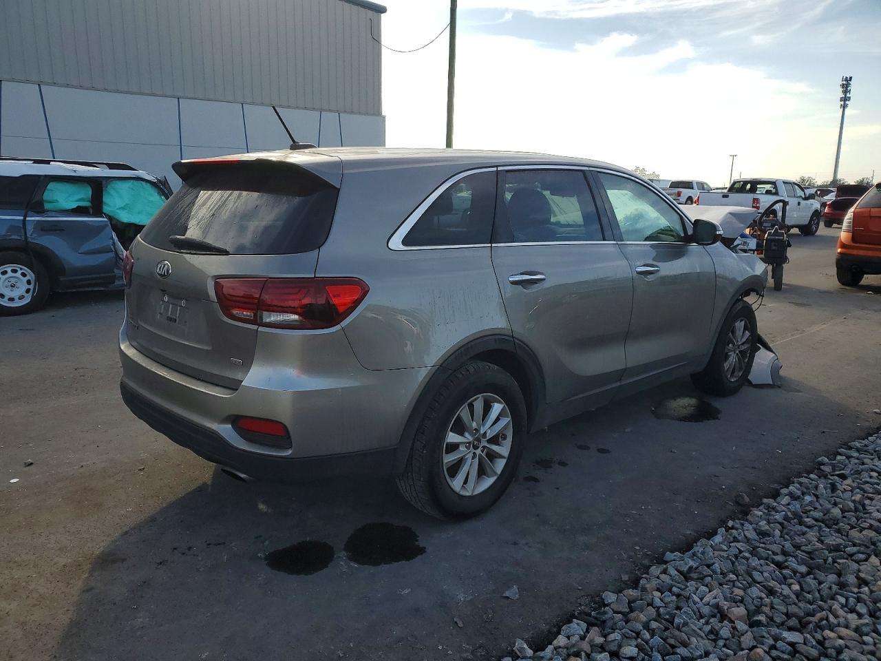 2019 Kia Sorento Lx - Фото 3