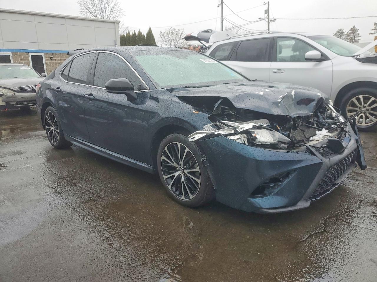 2018 Toyota Camry L - Фото 4