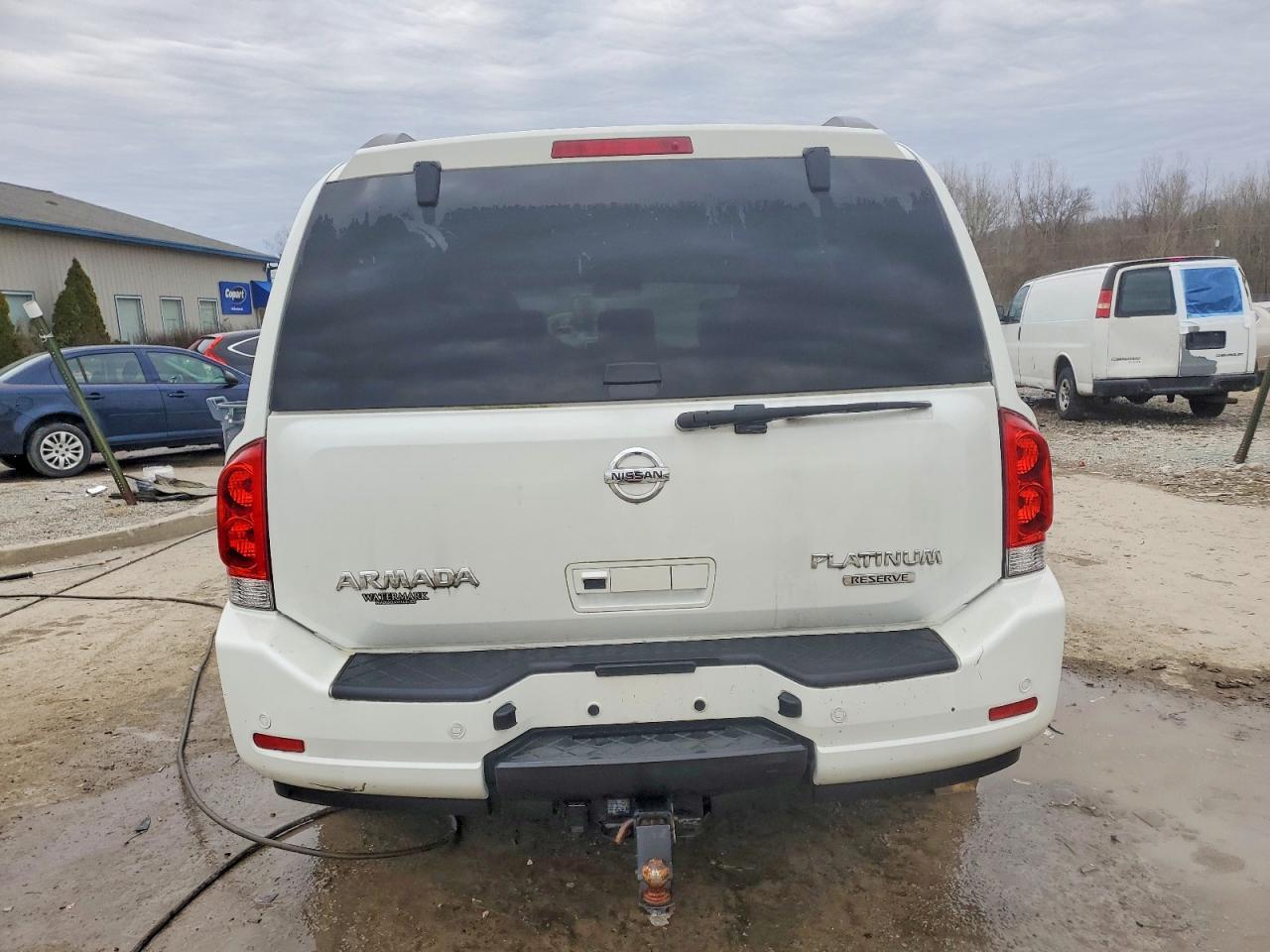 2015 Nissan Armada Sv - Фото 6