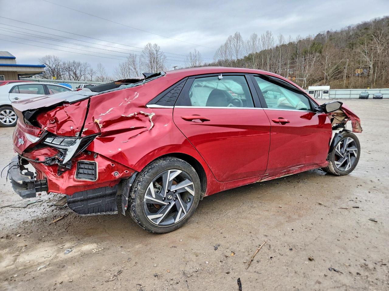 2024 Hyundai Elantra Sel - Фото 3