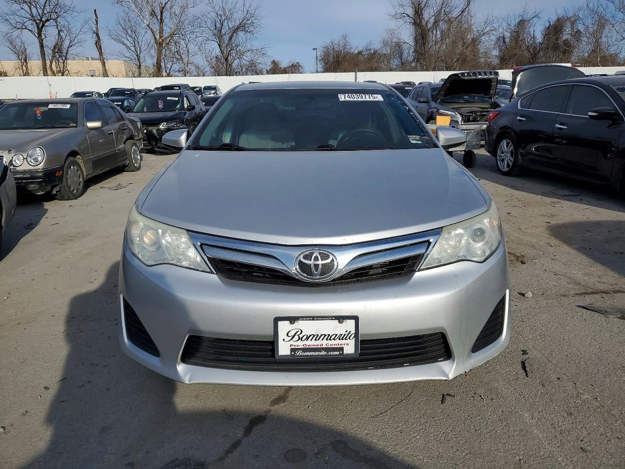 2014 Toyota Camry L - Фото 5