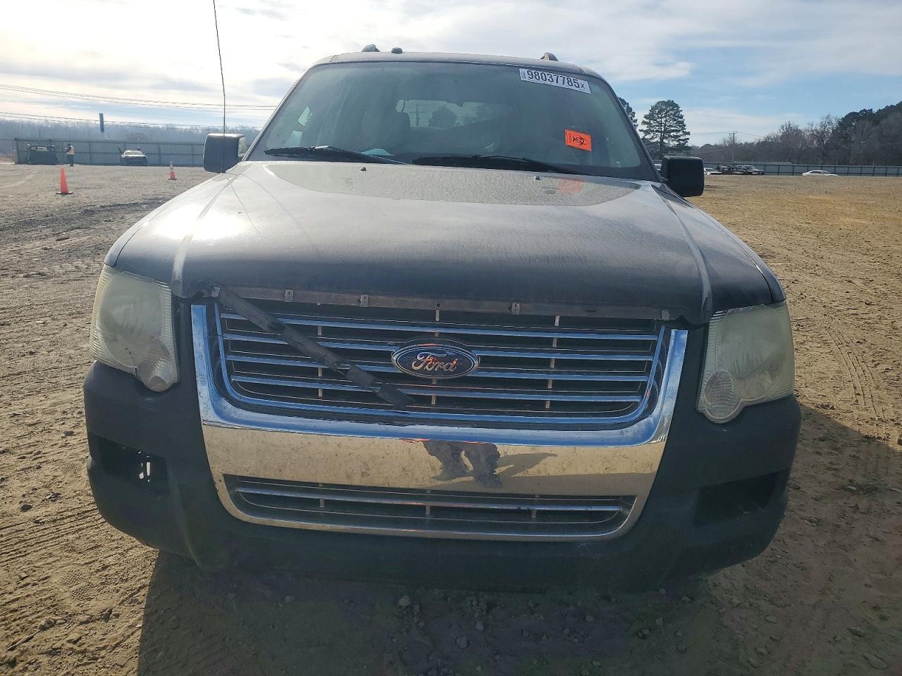 2008 Ford Explorer Xlt - Image 5