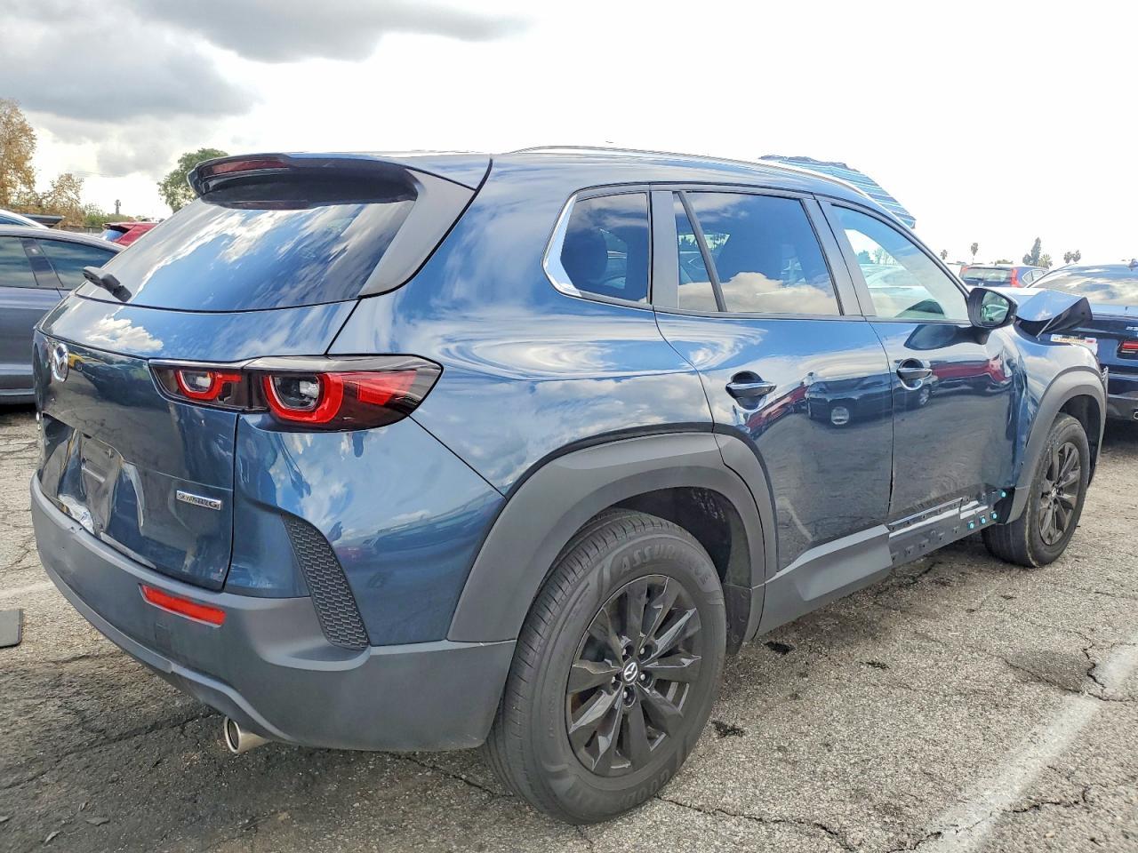 2023 Mazda Cx-50 Preferred Plus - Фото 3