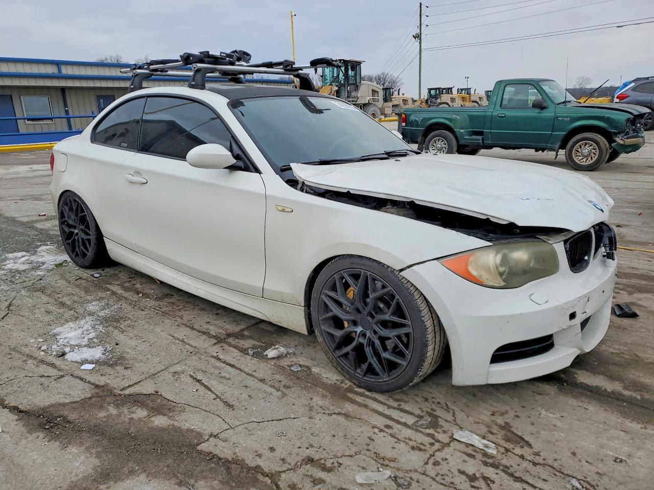 2009 BMW 135 I - Image 4