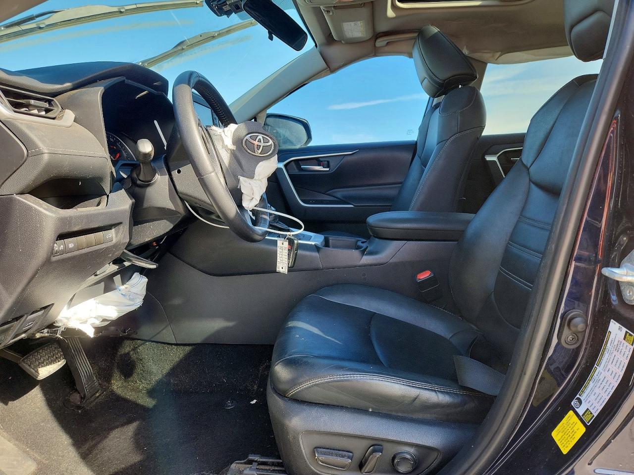 2019 Toyota Rav4 - Image 7