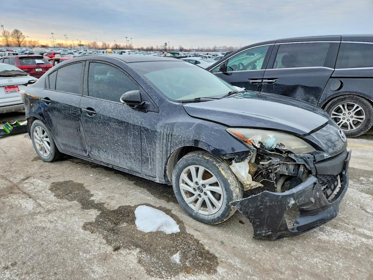 2013 Mazda 3 I - Image 4