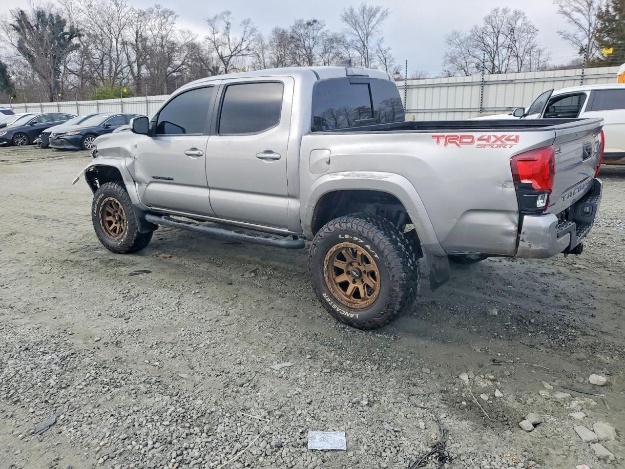 2019 Toyota Tacoma Trd Sport - Фото 2