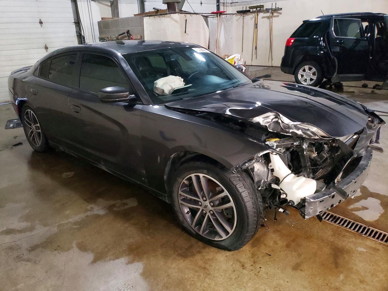 2019 Dodge Charger Sxt - Image 4