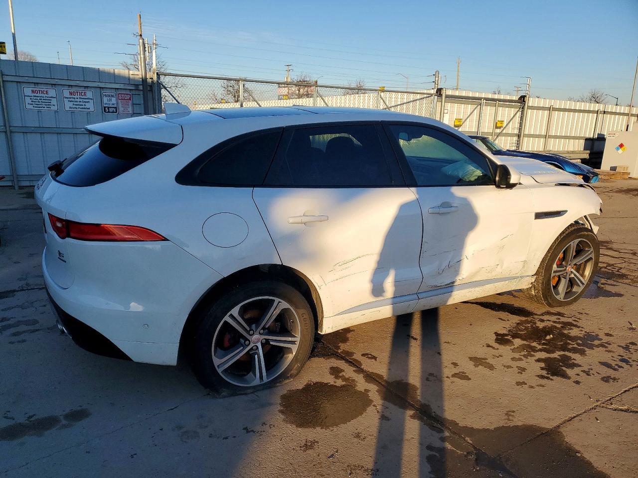 2017 Jaguar F-Pace S - Фото 3
