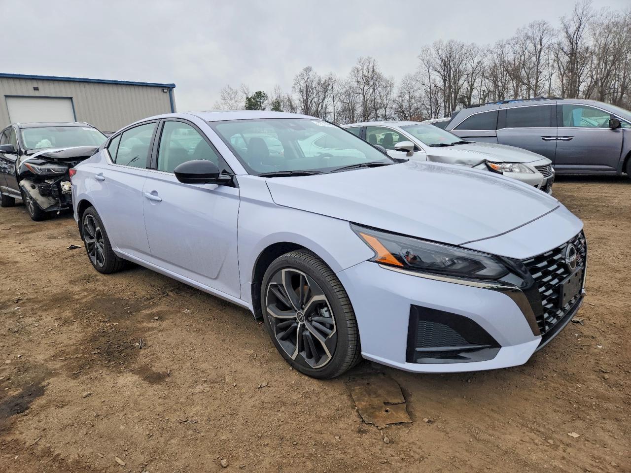 2024 Nissan Altima Sr - Image 4