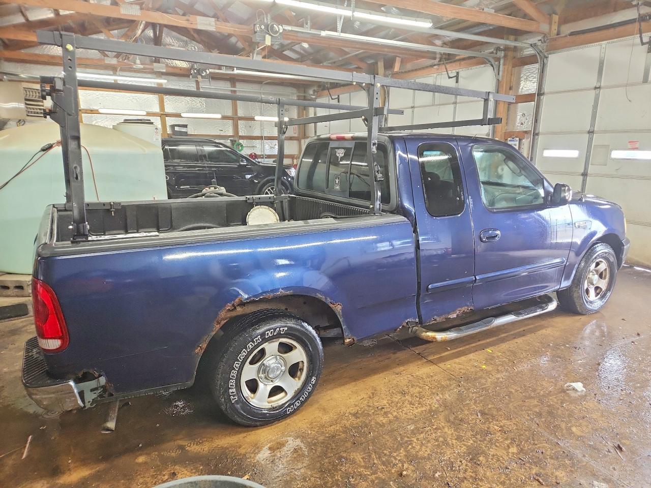 2002 Ford F150 - Image 3